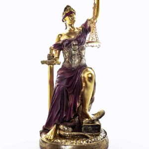 diosa de la justicia resina