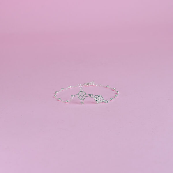 pulsera nudo de bruja mano de Fátima activada