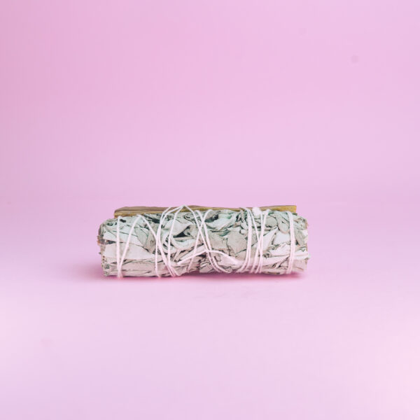Atado de Salvia blanca , palo santo y vara de selenita - Imagen 2