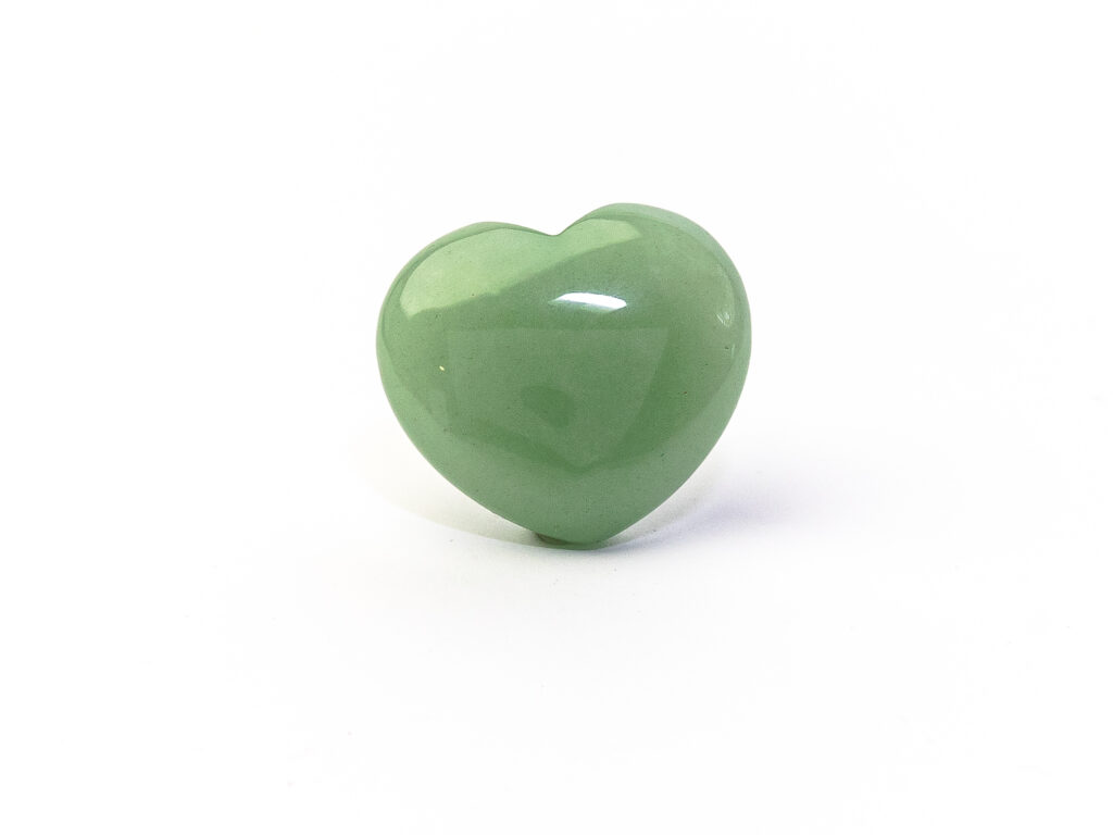corazon de masaje cuarzo verde