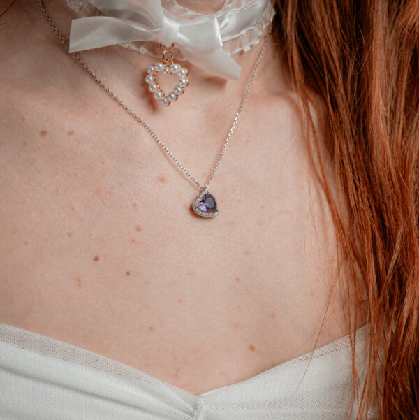 collar con corazon topacio mistico y moisanita - Imagen 3