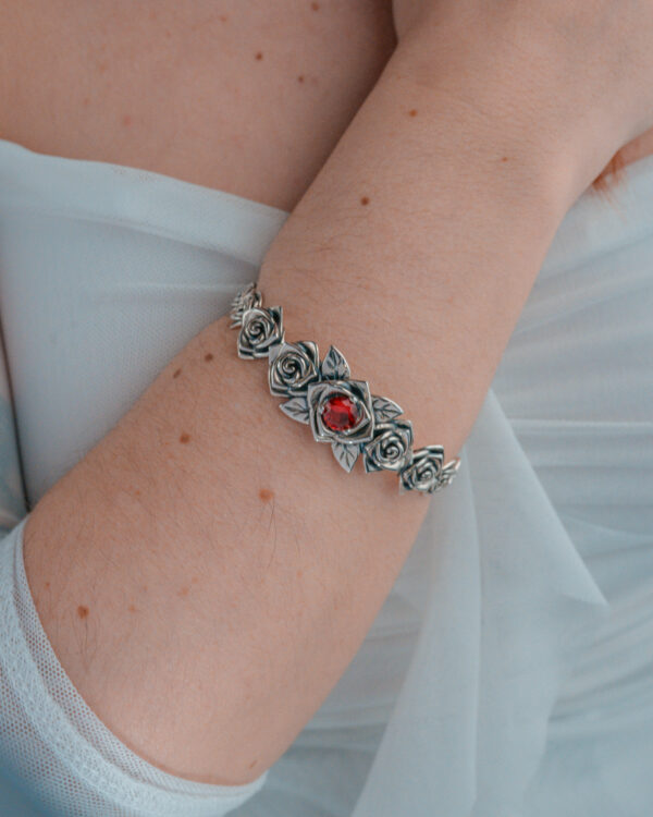 brazalete de la rosa - Imagen 2