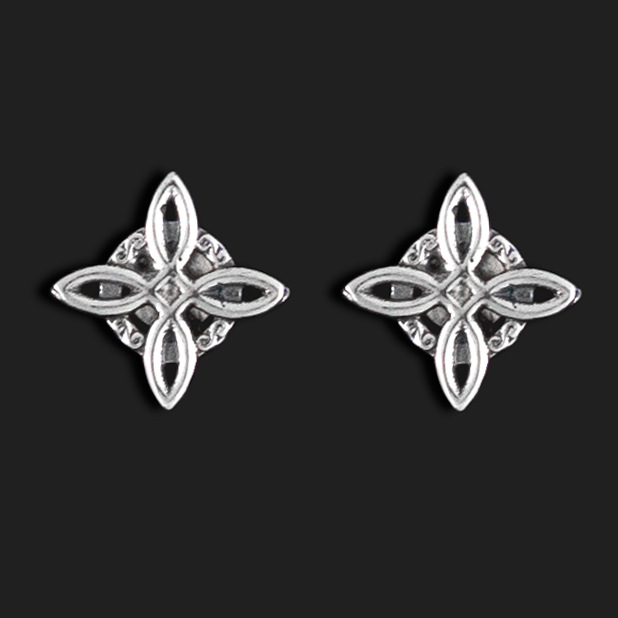 Pendientes Nudo de Bruja Plata | 15mm