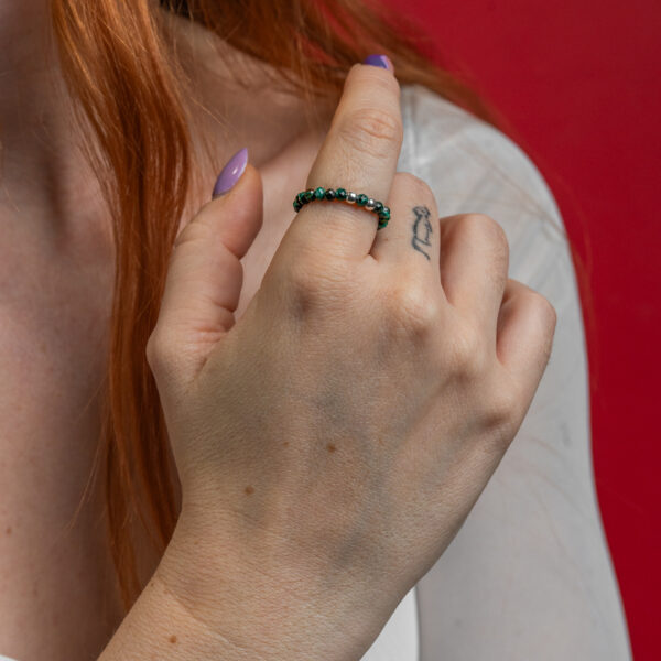 Anillo Elástico Malaquita | Transformación - Imagen 2