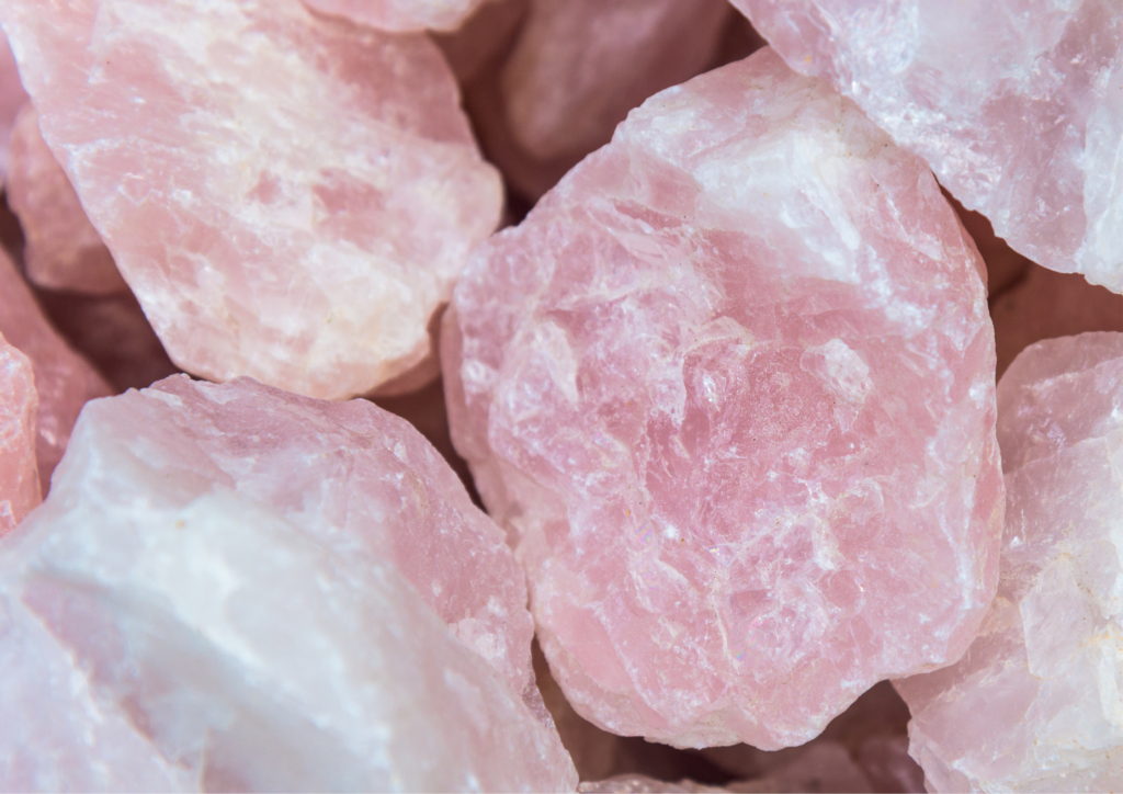 Propiedades del cuarzo rosa: cuarzo rosa natural en bruto