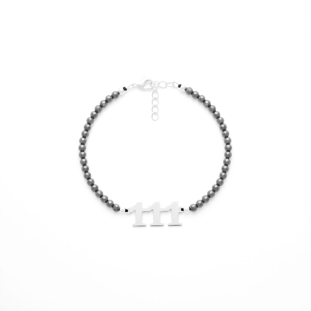 Pulsera manifestación 111